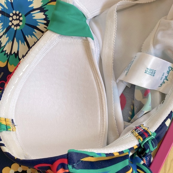 Boden Floral Tankini Top - Picture 8 of 8